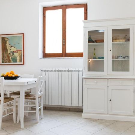 Casa Vacanza Rosy Di Guida Rosy Giungano Ngoại thất bức ảnh