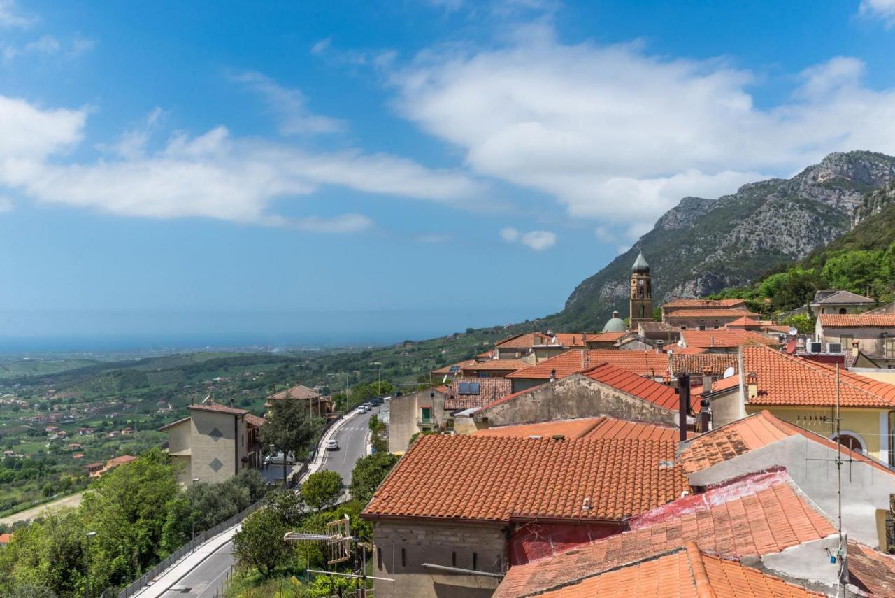 Casa Vacanza Rosy Di Guida Rosy Giungano Ngoại thất bức ảnh
